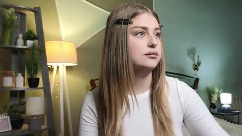 Snapshot of edaachi chatting on 01.19.25 Eda online show from 01.19.25