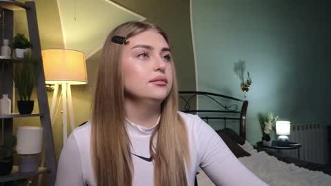 Snapshot of edaachi chatting on 01.27.25 Eda online show from 01.27.25