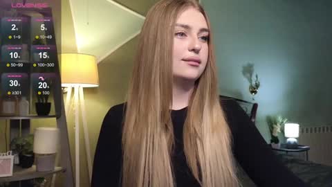 Snapshot of edaachi chatting on 02.02.25 Eda online show from 02.02.25