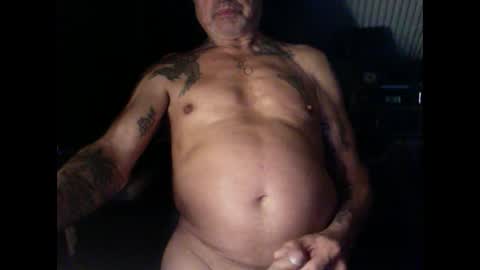 Snapshot of eddelmar chatting on 12.24.24 eddelmar online show from 12.24.24