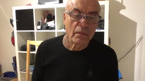 Snapshot of eddelmar chatting on 01.27.25 eddelmar online show from 01.27.25