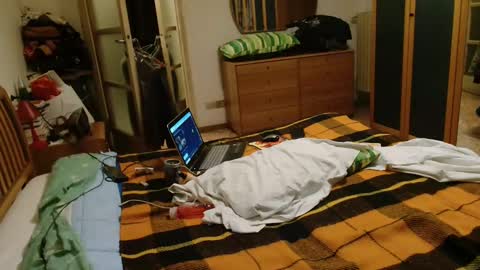 eddy_1968 online show from 03.11.25