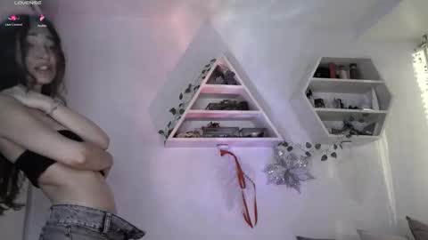 Snapshot of eden_heaven chatting on 03.06.26 Eden Heaven online show from 03.06.26