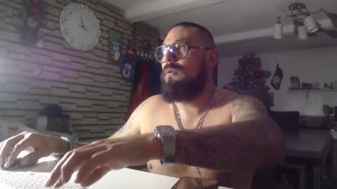 Snapshot of edgarram83 chatting on 12.14.25 edgarram83 online show from 12.14.25