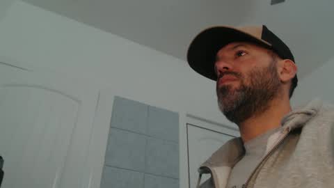 Snapshot of edge_masters chatting on 12.29.24 EdgeM online show from 12.29.24