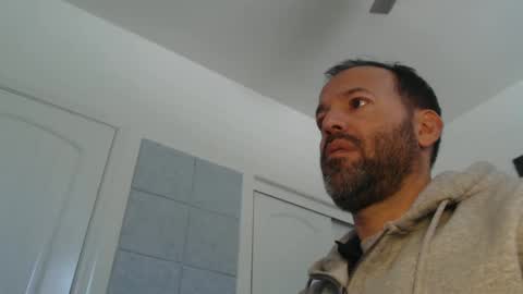 Snapshot of edge_masters chatting on 01.07.25 EdgeM online show from 01.07.25