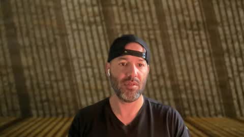 Snapshot of edge_masters chatting on 03.02.25 EdgeM online show from 03.02.25