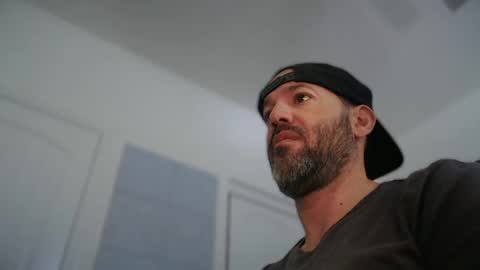 Snapshot of edge_masters chatting on 03.08.25 EdgeM online show from 03.08.25