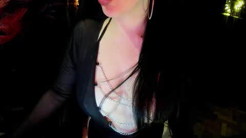 EdgeQueen69 online show from 11.27.25