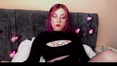 fickle demon made of clumps of matter online show from 03.11.25