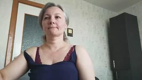 Snapshot of edithmanning chatting on 06.21.26 edithmanning online show from 06.21.26