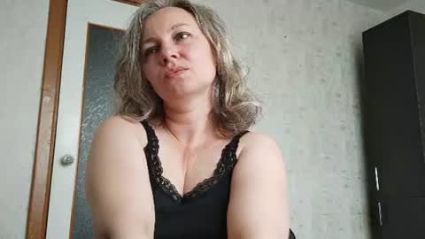 Snapshot of edithmanning chatting on 07.20.26 edithmanning online show from 07.20.26