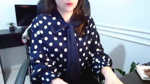 Snapshot of eduard_amun chatting on 09.09.25 eduard_amun online show from 09.09.25