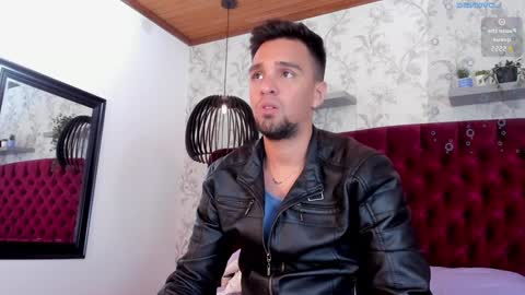 Snapshot of edward_maxx chatting on 01.27.25 Eduardo online show from 01.27.25