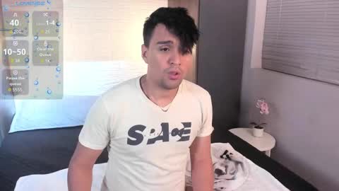 Snapshot of edward_maxx chatting on 10.14.25 Eduardo online show from 10.14.25