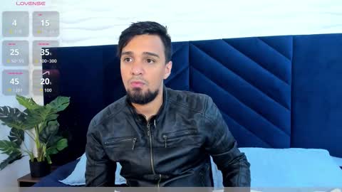 Snapshot of edward_maxx chatting on 12.02.25 Eduardo online show from 12.02.25