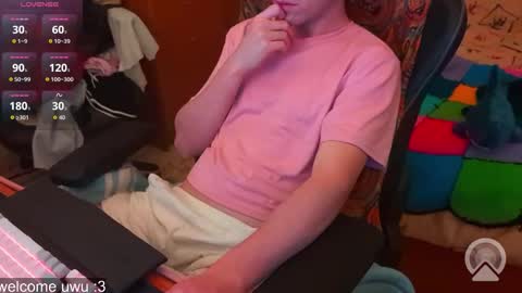 Snapshot of edwarh_01 chatting on 03.21.26 Alex online show from 03.21.26