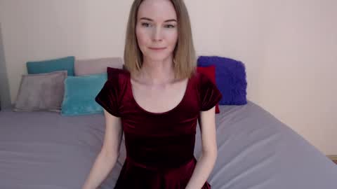 Elena online show from 05.17.26