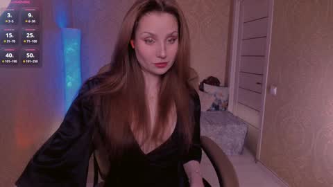 eesmaaarr online show from 01.05.25