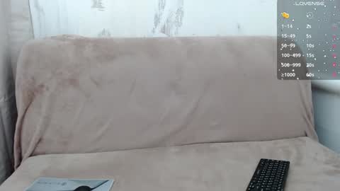 Snapshot of eesprit chatting on 01.07.25 Daniel and Alex online show from 01.07.25