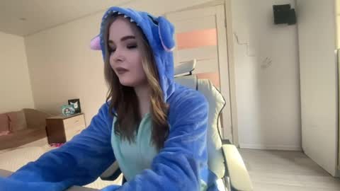 Snapshot of eestipixies chatting on 05.10.26 Lili online show from 05.10.26