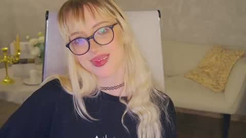 EVA NON NUDE online show from 05.01.26