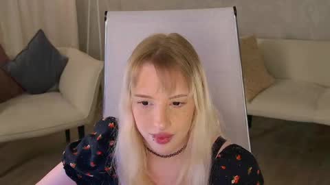 EVA NON NUDE online show from 05.20.26