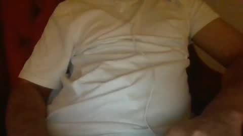 Snapshot of efen0502 chatting on 12.01.24 Naughty Boy online show from 12.01.24