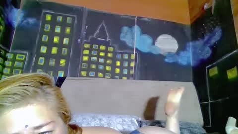 Snapshot of effata chatting on 09.29.25 effata online show from 09.29.25