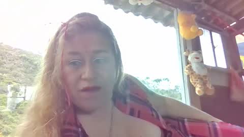 Snapshot of effata chatting on 10.14.25 effata online show from 10.14.25