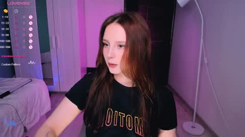 Snapshot of effie_lee chatting on 01.23.25 Effie online show from 01.23.25