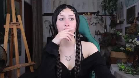 effiemeowley online show from 05.01.26