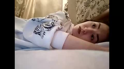 Snapshot of effy007 chatting on 12.17.24 Effy online show from 12.17.24