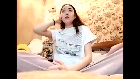 Snapshot of effy007 chatting on 10.12.25 Effy online show from 10.12.25