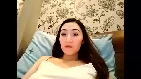 Snapshot of effy007 chatting on 12.13.25 Effy online show from 12.13.25