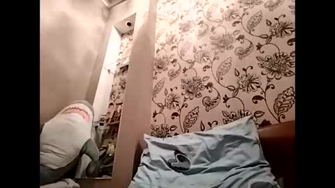 Snapshot of effy007 chatting on 12.14.25 Effy online show from 12.14.25