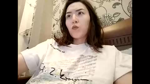 Effy online show from 04.25.26