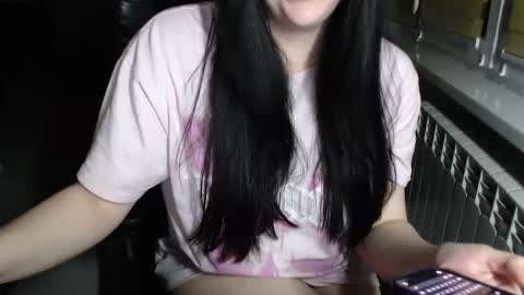 Effy online show from 05.05.26