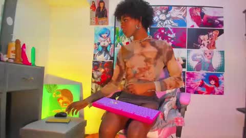 effy_marinn online show from 02.12.25