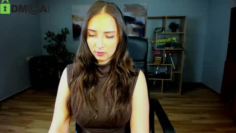 Effy Royse online show from 04.18.26