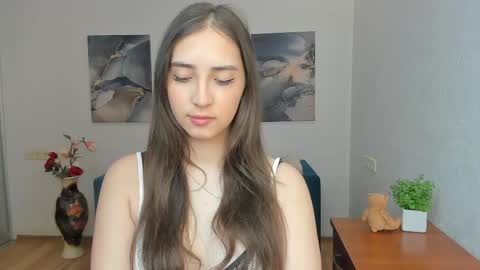 Effy Royse online show from 04.29.26