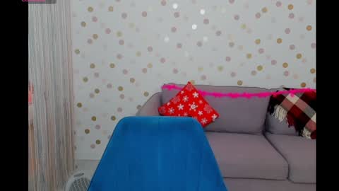 Snapshot of effyangel chatting on 12.21.24 Effy online show from 12.21.24