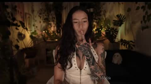 Effy online show from 06.14.26