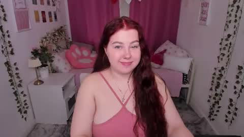 Snapshot of effyrain chatting on 06.19.26 effyrain online show from 06.19.26