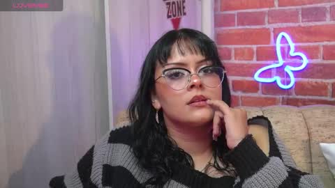 Snapshot of effystone777 chatting on 09.26.25 effystone777 online show from 09.26.25