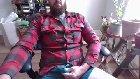 Eggplant Out online show from 05.12.26