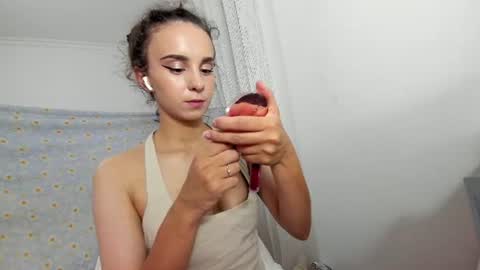 Snapshot of ehotlovea chatting on 06.21.26 Erik and Alice online show from 06.21.26