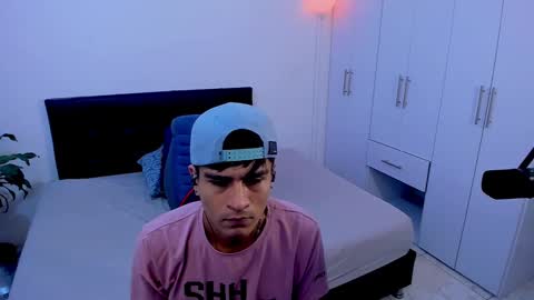 eiden_allenx1 online show from 01.17.25