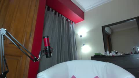 Snapshot of eileen_pinkman chatting on 09.14.25 eileen_pinkman online show from 09.14.25