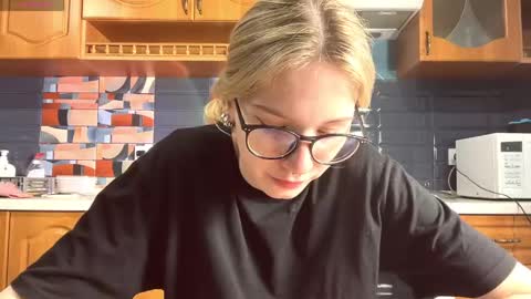 eileencrowday online show from 05.06.26